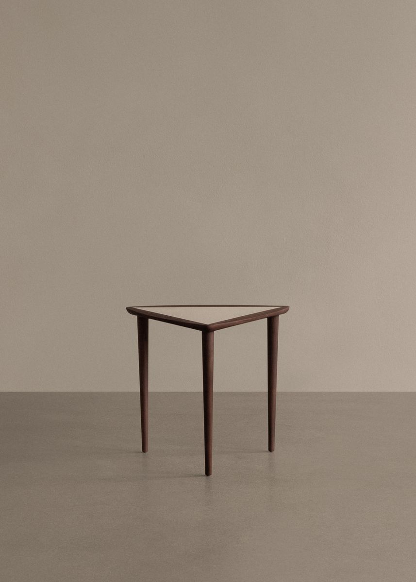 Umanoff Nesting Sidebord - Valnøtt/Fog