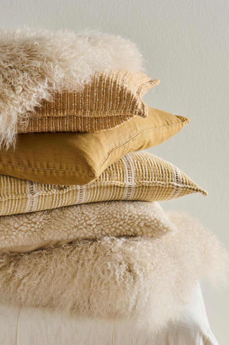 Putetrekk 40x60 - Offwhite med sennepsfargede striper