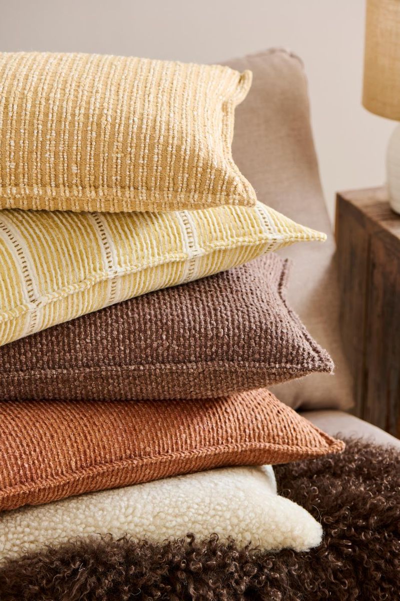 Putetrekk 40x60 - Offwhite med sennepsfargede striper