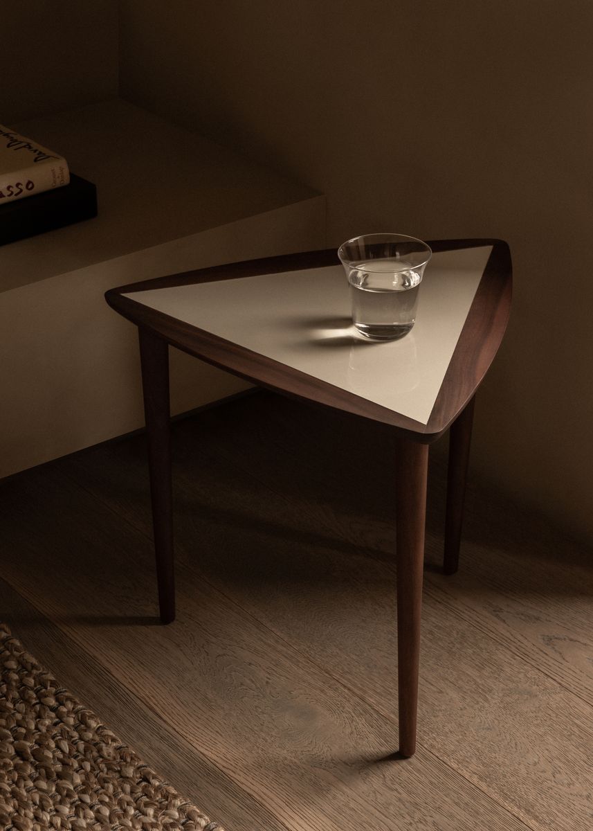 Umanoff Nesting Sidebord - Valnøtt/Fog