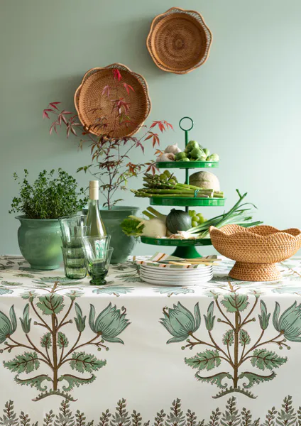 Hovedbilde Duk med blomster 170x300 - Flora Sage