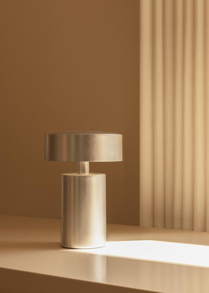 Column Portabel bordlampe
