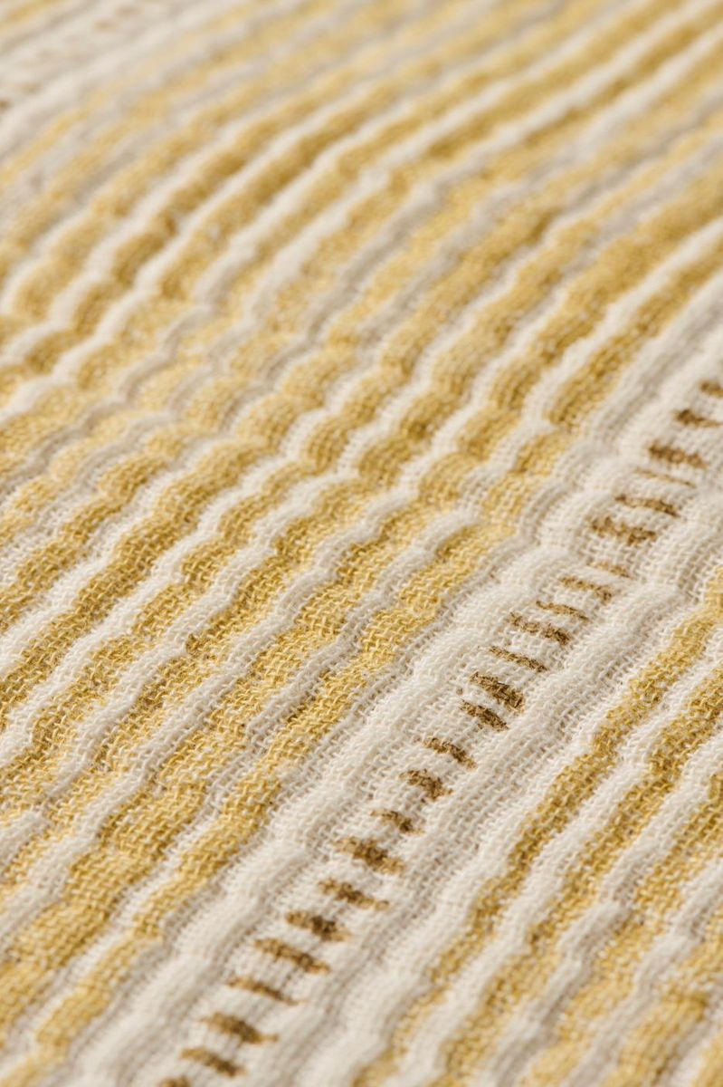Putetrekk 40x60 - Offwhite med sennepsfargede striper